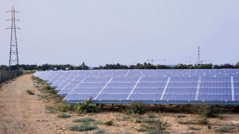 Le Mag - Energie solaire photovoltaïque - Centrale - EDF Collectivités