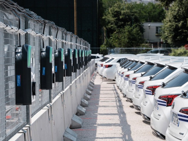 véhicules électriques