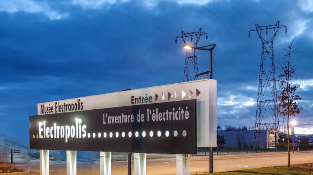 Lancer la vidéo : Websérie OdyssElec - Le Musée Electropolis